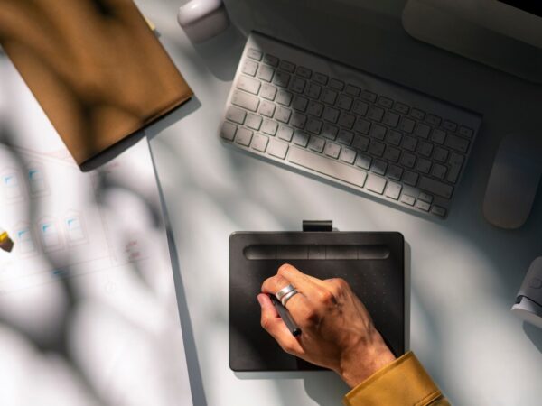 7 dicas de cuidado para manter sua mesa digitalizadora como nova